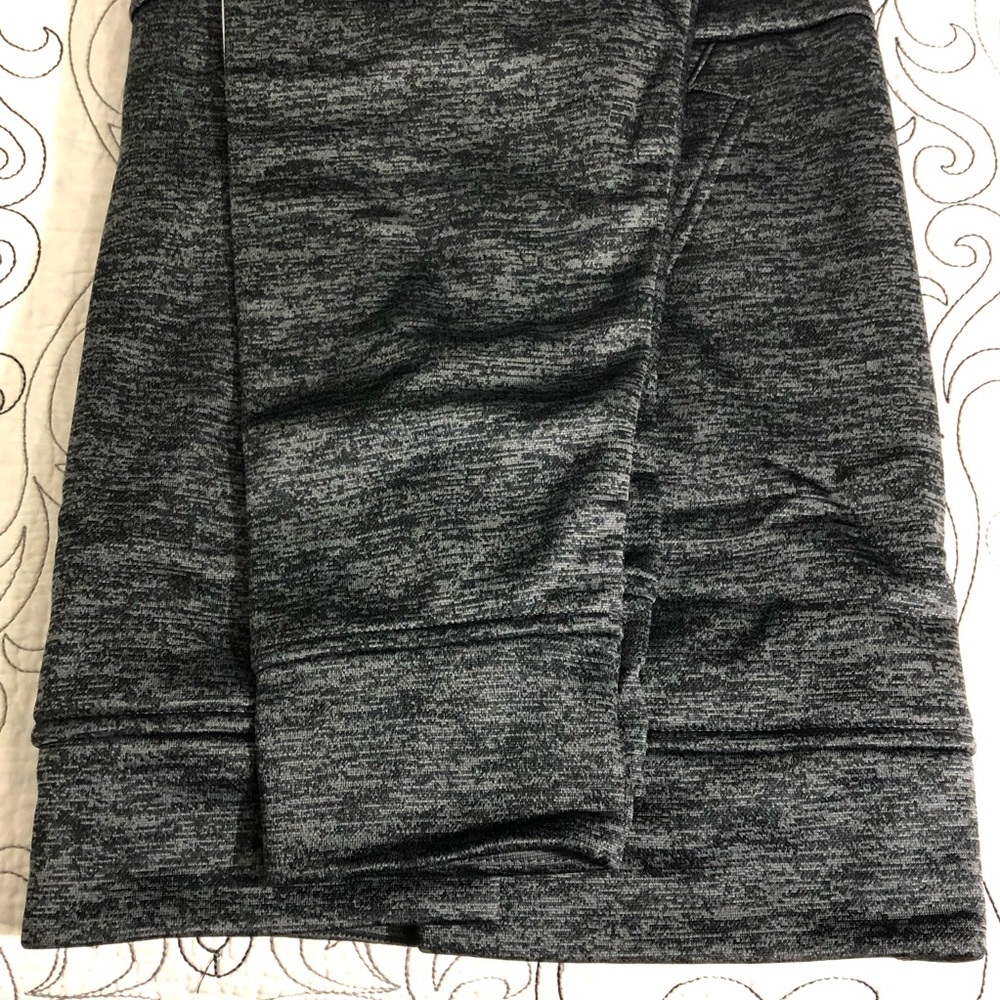 Men’s NWT Adidas Full Zip Sweatshirt With Hoodie - Picture 5 of 8